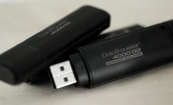 kingston_dt4000_g2_stylized