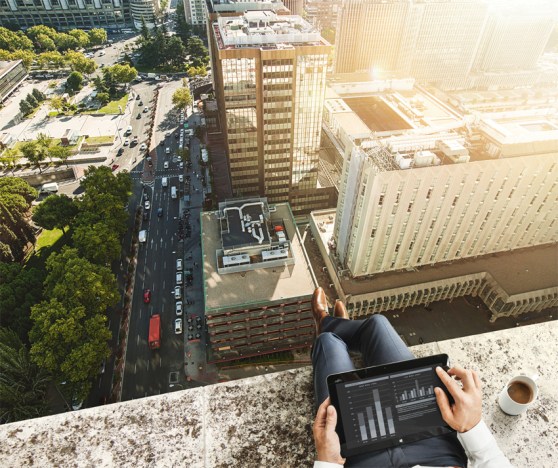 fujitsu_theworldisatyourfeet