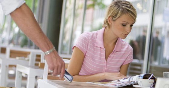 kaspersky_robo-movil