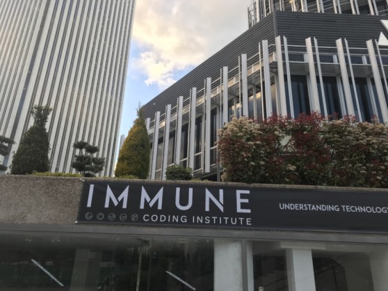 varios_immune-coding_edificion
