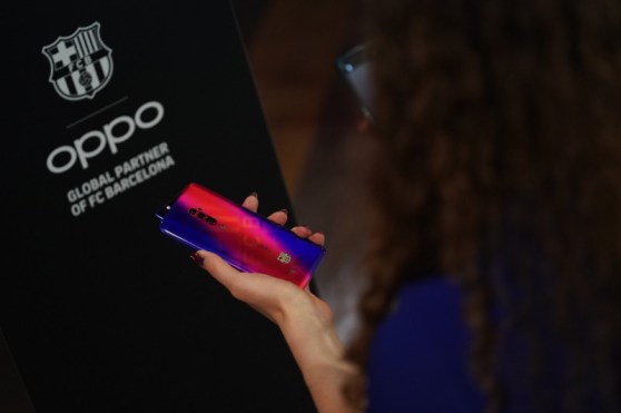 telefonia_oppo_fcbarcelona.jpg