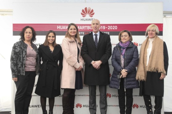 huawei_smartbus19-leon