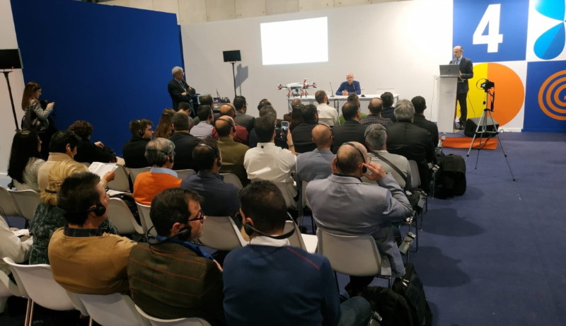 varios_grupo-cmc_drones